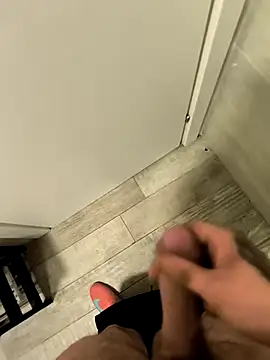 Razvan696969 online show from 03-01-26, 01:57