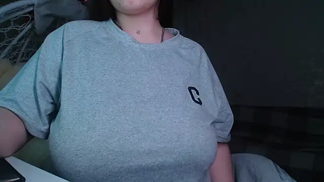 ElviraCutiee online show from 12-22-25, 07:33