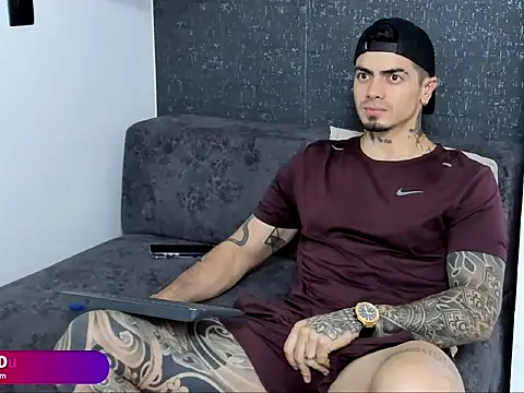  mrcock   online show from 02-19-26, 02:29