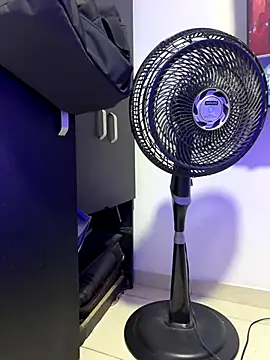 OliverWest04 online show from 01-08-26, 04:53