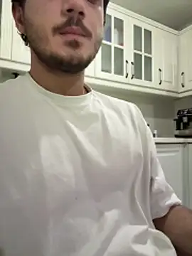 Snapshot of Bigefe chatting on 02-04-26, 06:14 Bigefe online show from 02-04-26, 06:14