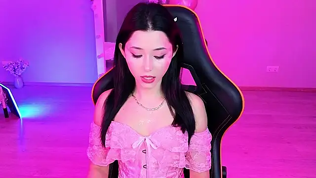 RedMidnight online show from 02-13-26, 09:00