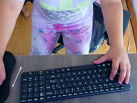 Aunty milf online show from 02-09-26, 07:29