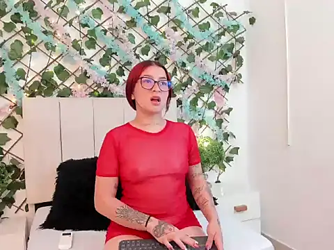 CharlotteBlossom online show from 01-15-26, 08:12