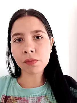 Snapshot of KarelysAC chatting on 11-26-25, 06:09 KarelysAC online show from 11-26-25, 06:09