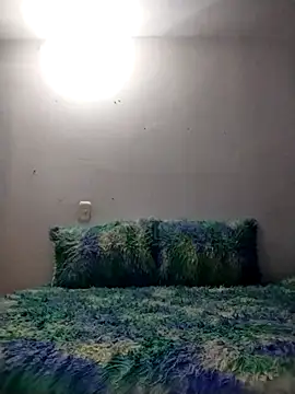 NiinaHans online show from 11-26-25, 11:11