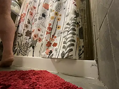 xxxenzo1 online show from 01-12-25, 11:28