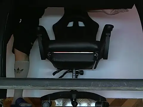 Snapshot of Alphacashmaster777 chatting on 03-20-26, 09:30 Alphacashmaster777 online show from 03-20-26, 09:30