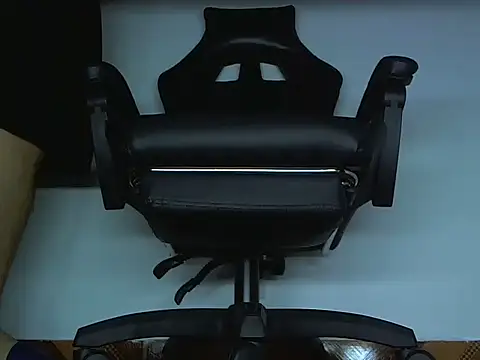 Snapshot of Alphacashmaster777 chatting on 03-28-26, 12:54 Alphacashmaster777 online show from 03-28-26, 12:54