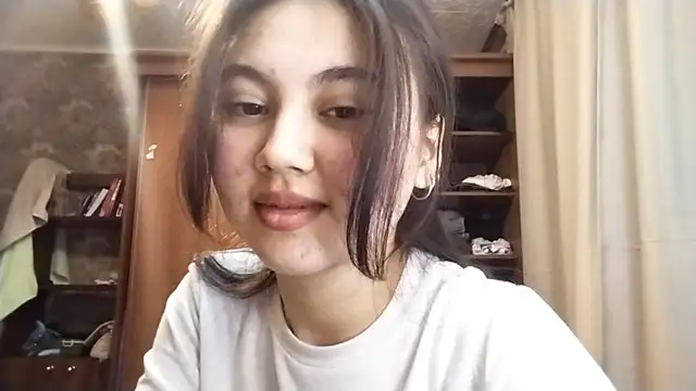 Snapshot of ArianeRandy chatting on 11-25-25, 03:12 ArianeRandy online show from 11-25-25, 03:12