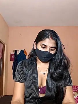 Snapshot of adite20 chatting on 12-18-25, 06:47 adite20 online show from 12-18-25, 06:47