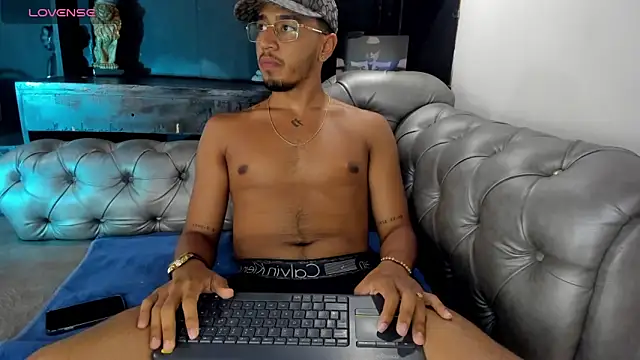 Brand Collins online show from 12-18-25, 08:31