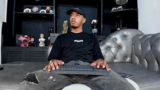 Brand Collins online show from 01-07-26, 07:49