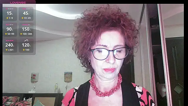 Snapshot of Kelly_Flurr chatting on 02-15-26, 07:10 Kelly Flurr online show from 02-15-26, 07:10