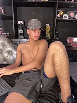 Isaac Collins  online show from 12-16-25, 08:03