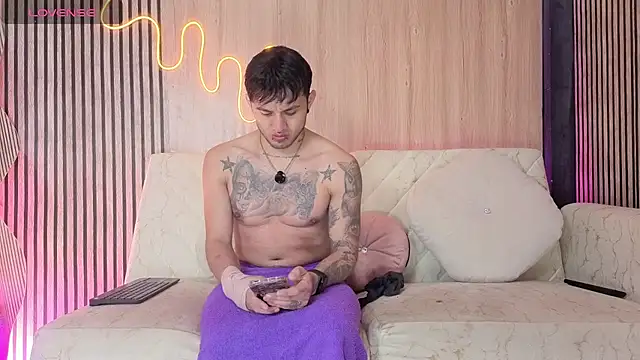 kingbrakly online show from 12-02-25, 03:23