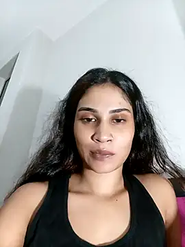 Miss-Perfection online show from 04-21-26, 05:50