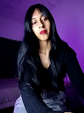 Im Kloe online show from 02-18-26, 09:44