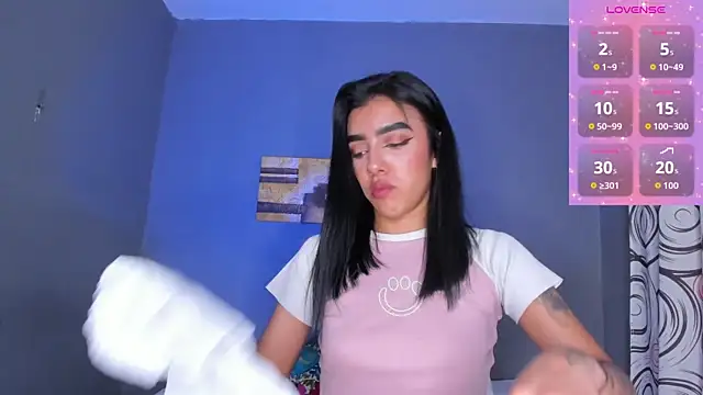 VictoriaMeller online show from 04-15-26, 10:10