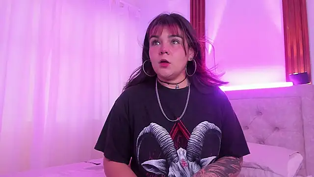 DakottaBluu online show from 11-28-25, 07:27