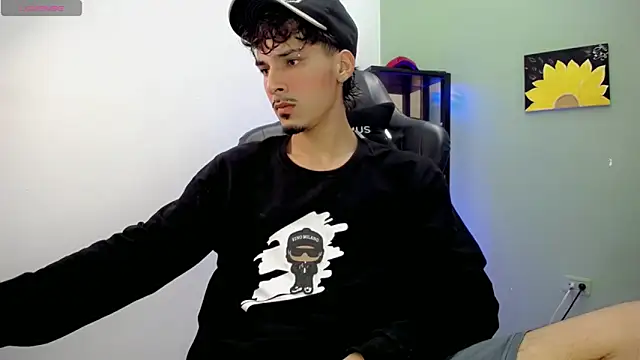 Yankeee  online show from 12-05-25, 03:48