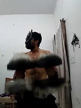 Snapshot of Amit22122 chatting on 06-23-26, 03:37 Amit22122 online show from 06-23-26, 03:37