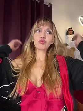   PrettyWoman   online show from 11-30-25, 11:31