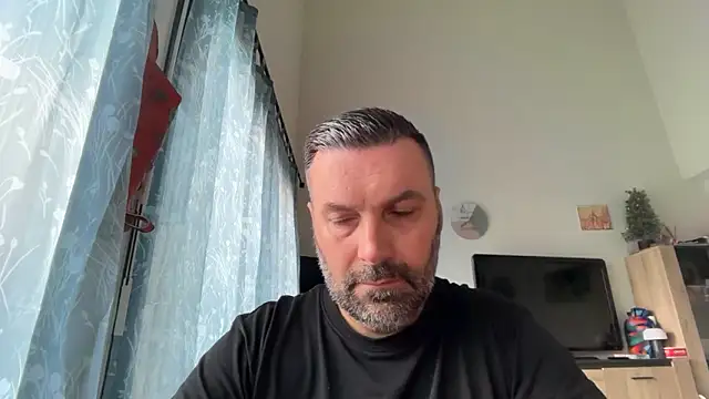 coolsmith81 online show from 06-11-26, 07:17