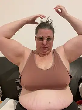 bea french curvy online show from 01-12-26, 06:29