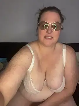 bea french curvy online show from 04-09-26, 08:25