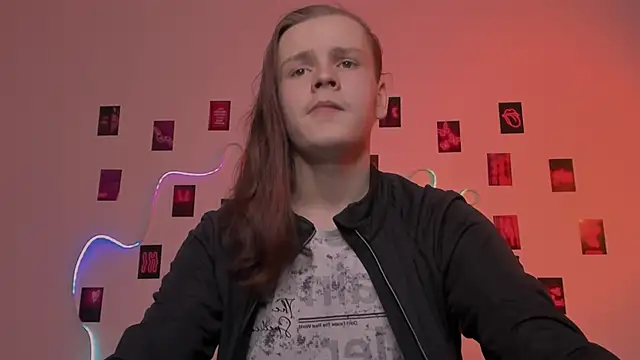 Snapshot of leo_void chatting on 03-04-26, 08:37 leo void online show from 03-04-26, 08:37