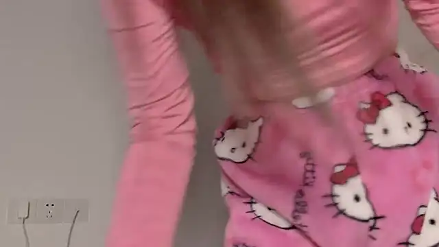 wanou33669 online show from 01-05-26, 05:27