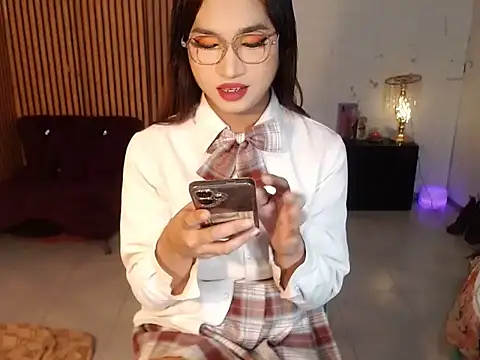 Snapshot of Sweet_kendall_xxx chatting on 04-27-26, 02:37 Sweet kendall xxx online show from 04-27-26, 02:37
