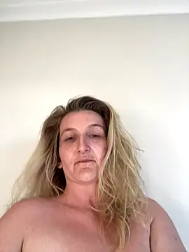 Skyme2713 online show from 12-02-25, 06:52