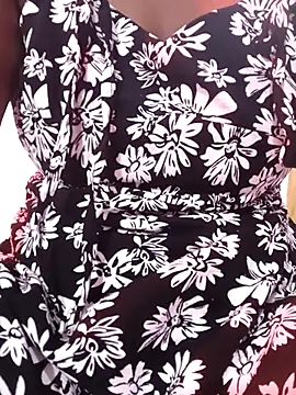 Snapshot of Amasha---- chatting on 12-02-25, 02:23 Amasha---- online show from 12-02-25, 02:23