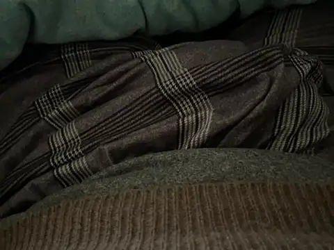 erdestruttor18 online show from 02-04-26, 10:32