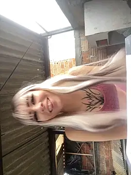 Ravenkittyy online show from 11-28-25, 09:17