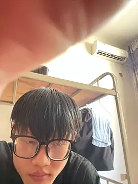 Snapshot of Colby-678 chatting on 11-27-25, 06:04 Colby-678 online show from 11-27-25, 06:04