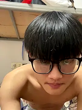 Snapshot of Colby-678 chatting on 11-27-25, 06:10 Colby-678 online show from 11-27-25, 06:10