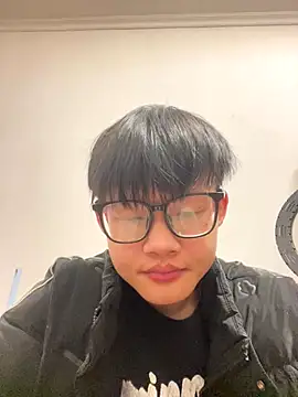 Snapshot of Colby-678 chatting on 11-28-25, 10:40 Colby-678 online show from 11-28-25, 10:40