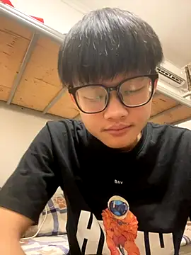 Snapshot of Colby-678 chatting on 11-29-25, 10:40 Colby-678 online show from 11-29-25, 10:40