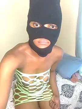 Snapshot of RinaXo1 chatting on 12-02-25, 06:30 RinaXo1 online show from 12-02-25, 06:30