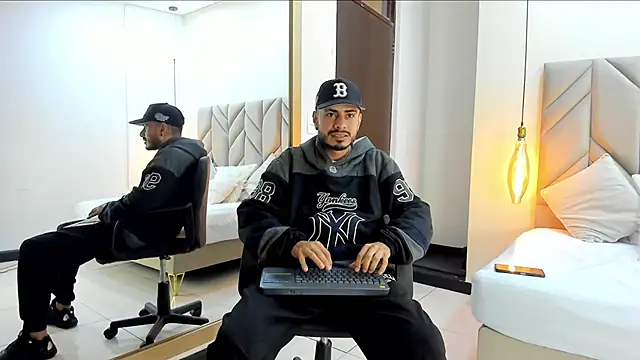 MatthewCullen online show from 02-02-26, 04:22