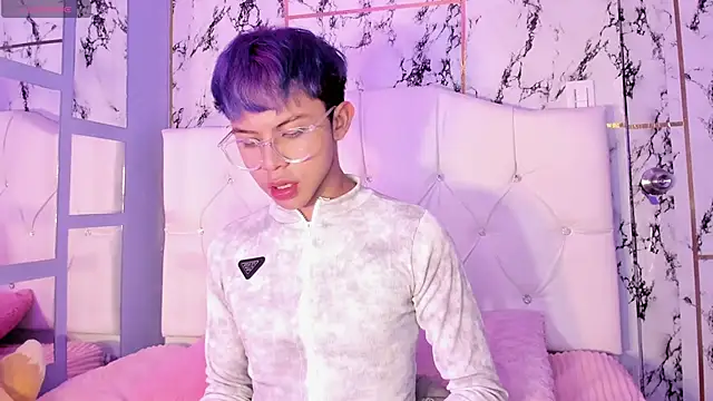 Snapshot of Prince_Apolo chatting on 12-02-25, 09:43 Prince Apolo online show from 12-02-25, 09:43