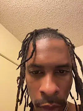 Snapshot of xxxsylvester chatting on 06-17-26, 02:58 xxxsylvester online show from 06-17-26, 02:58