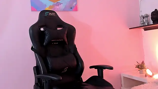 VictoriiaRose online show from 11-28-25, 07:16