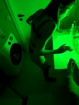 martme69 online show from 12-21-25, 04:19