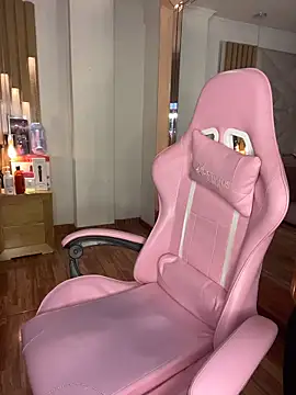 coraline vera online show from 03-24-26, 08:03