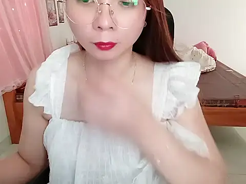 Snapshot of BabyDoll1999 chatting on 05-27-26, 02:30 BabyDoll1999 online show from 05-27-26, 02:30