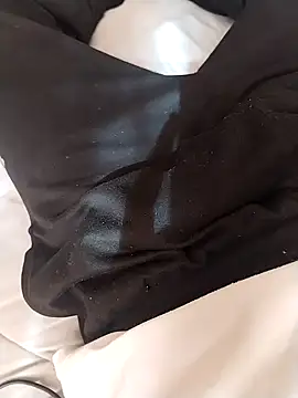 Snapshot of Yordivil1 chatting on 11-27-25, 08:55 Yordivil1 online show from 11-27-25, 08:55